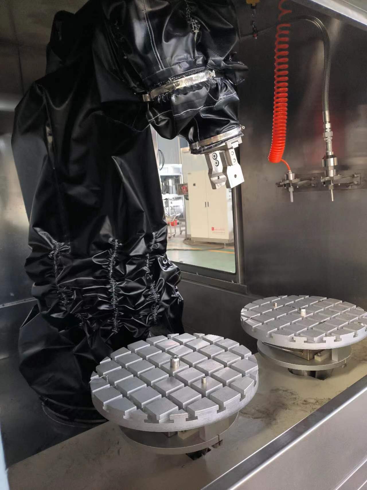 机器人定点定位清洗