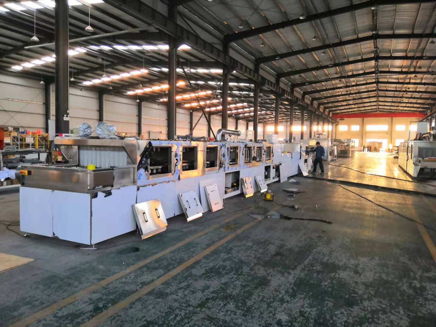 通过式喷淋清洗机